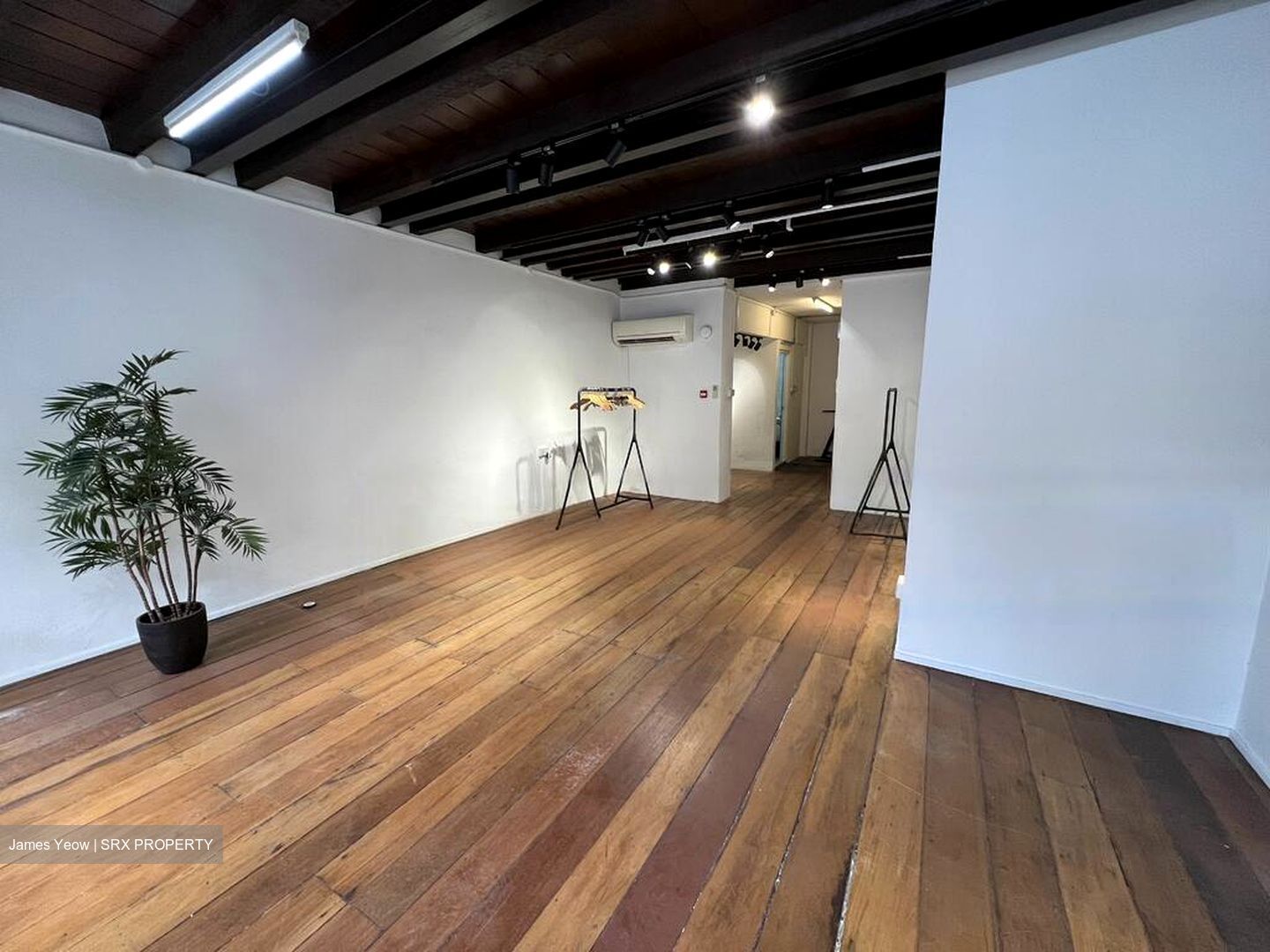 Kampong Glam Conservation Area (D7), Shop House #455555271